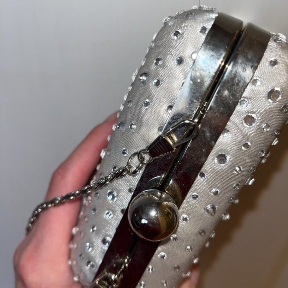 Silver, sparkly clutch - Picture 4 of 5